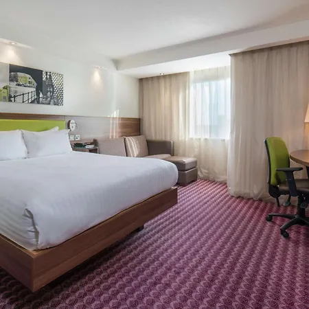 Hotel Hampton By Hilton Broad Street Birmingham