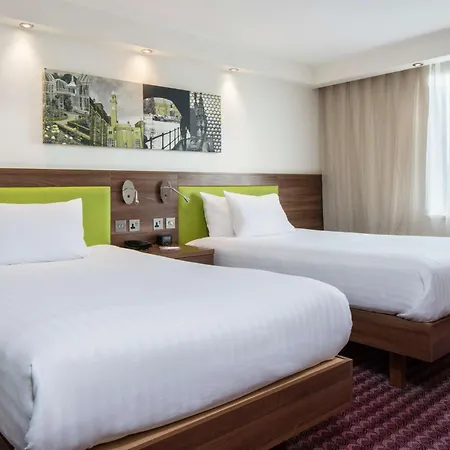 Hampton By Hilton Broad Street Hotel